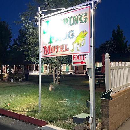Jumping Frog Motel Angels Camp Esterno foto